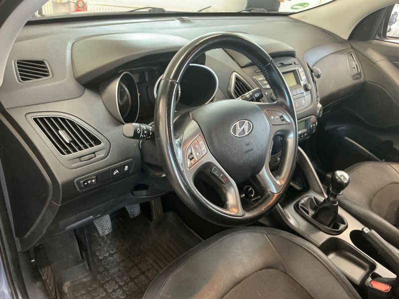 Hyundai ix35 1.6 Style Blue 2WD 2014 – снимка 30