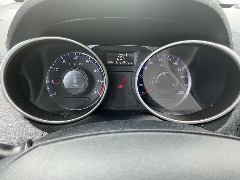 Hyundai ix35 1.6 Style Blue 2WD 2014 – снимка 18