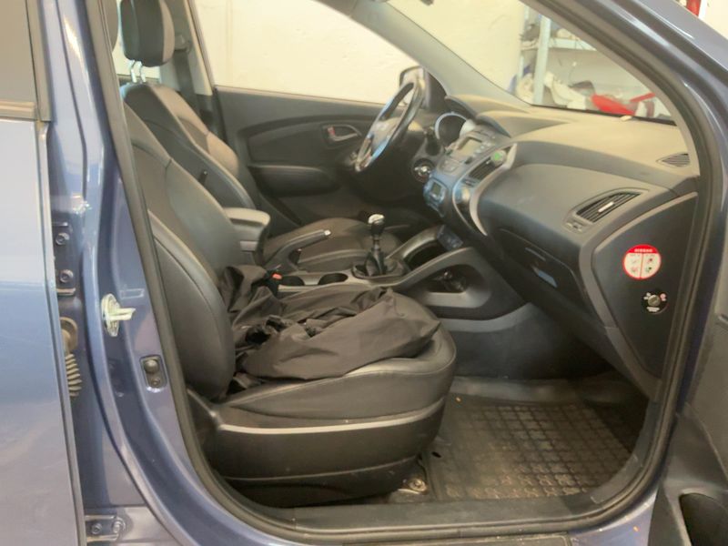 Hyundai ix35 1.6 Style Blue 2WD 2014 – снимка 16