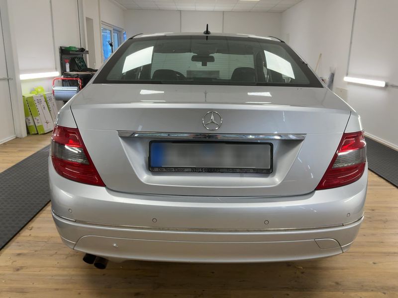 Mercedes-Benz C-Klasse C 180 CGI BlueEfficiency Avantgarde 2011 – снимка 7