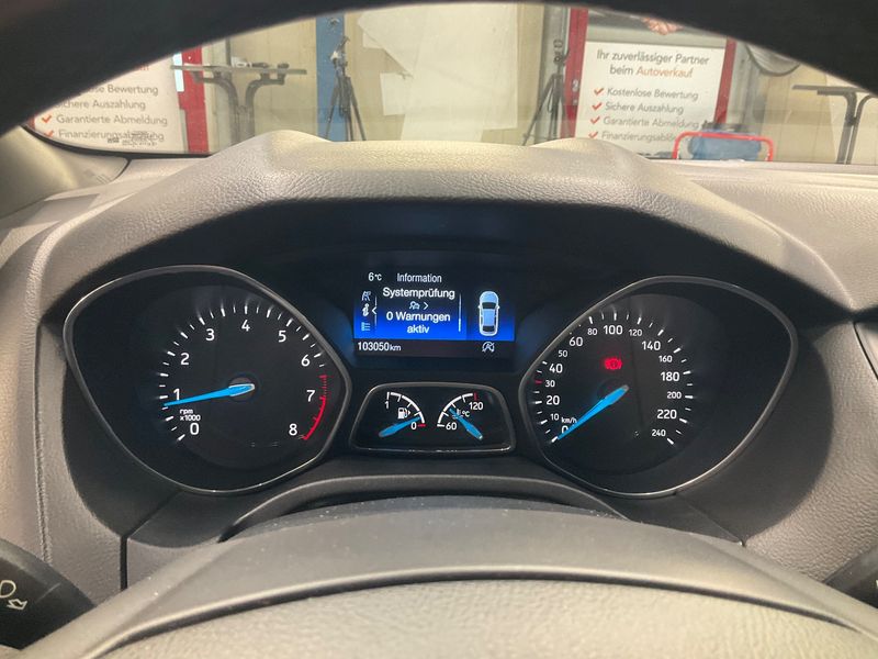 Ford Focus 1.0 EcoBoost ST-Line 2018 – снимка 18