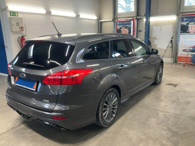 Ford Focus 1.0 EcoBoost ST-Line 2018 – снимка 8