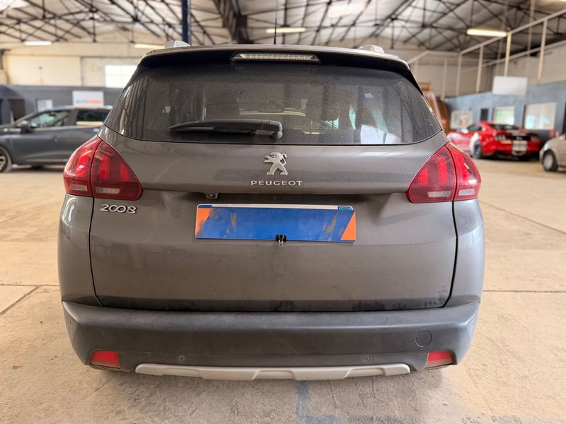 Peugeot 2008 1.5 Blue-HDi Allure 2019 – снимка 7