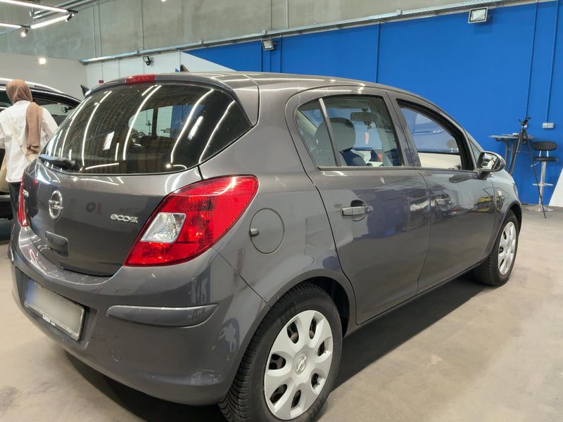 Opel Corsa 1.2 Edition 2012 – снимка 8