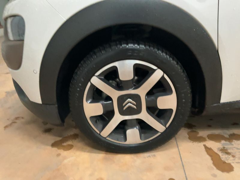 Citroen C4 Cactus 1.2 e-THP Shine 2016 – снимка 3