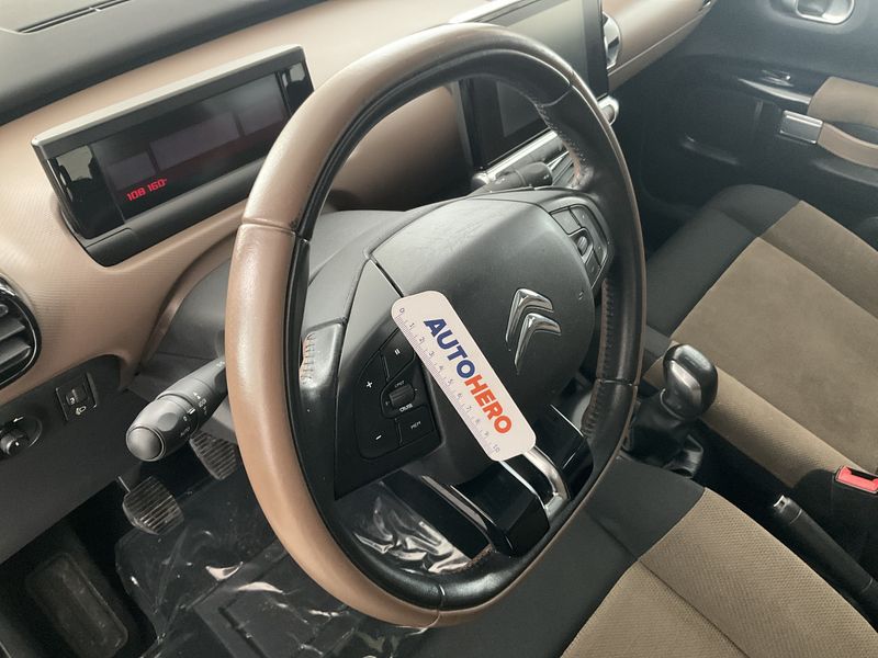 Citroen C4 Cactus 1.2 e-THP Shine 2016 – снимка 36