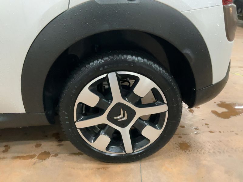 Citroen C4 Cactus 1.2 e-THP Shine 2016 – снимка 5