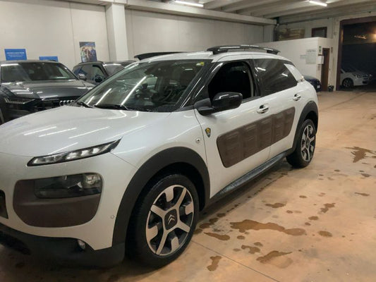 Citroen C4 Cactus 1.2 e-THP Shine 2016 – снимка 2