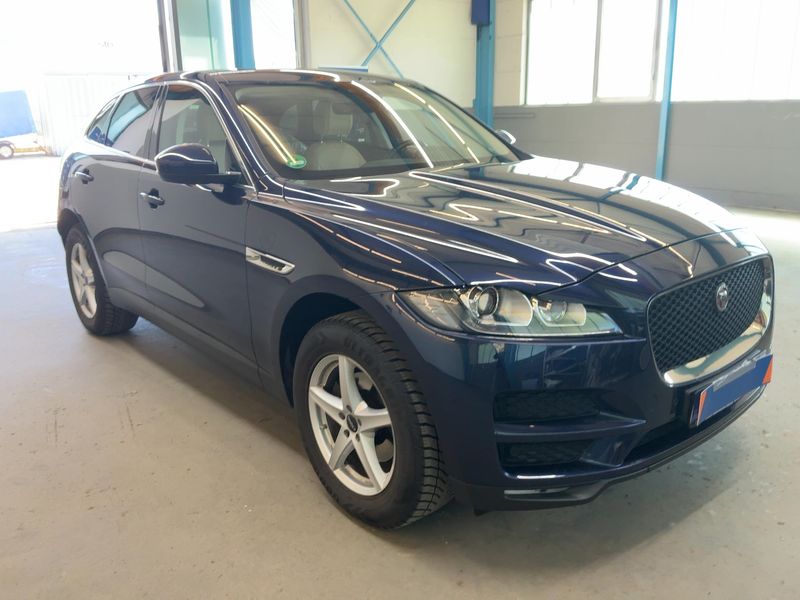 Jaguar F-Pace 25d Prestige AWD 2019 – снимка 12