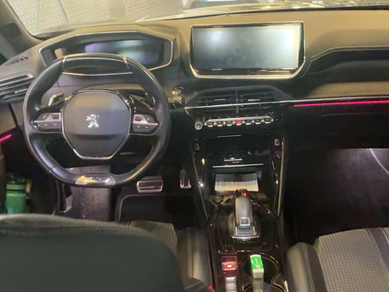 Peugeot 2008 1.2 PureTech GT Line 2020 – снимка 17