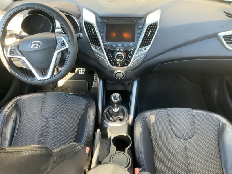 Hyundai Veloster 1.6 Turbo 2013 – снимка 17