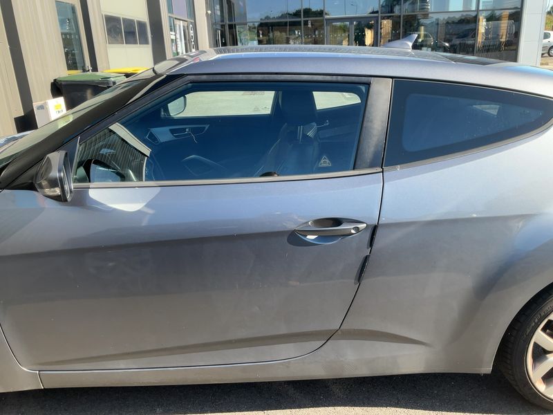Hyundai Veloster 1.6 Turbo 2013 – снимка 4