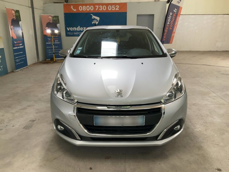 Peugeot 208 1.6 Blue-HDi Style 2016 – снимка 14