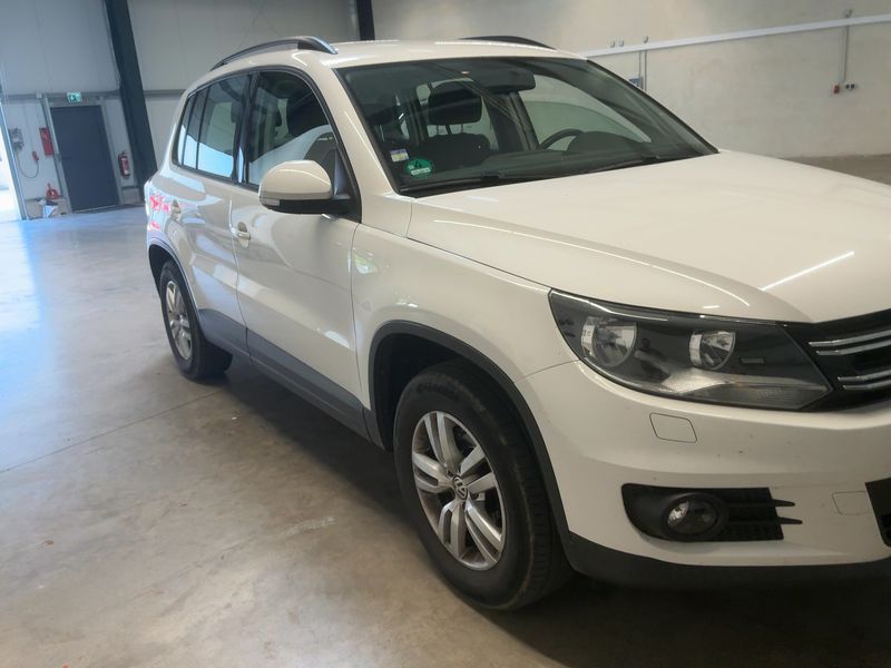 Volkswagen Tiguan 2.0 TDI Trend & Fun 4Motion BlueMotion Tech 2012 – снимка 12