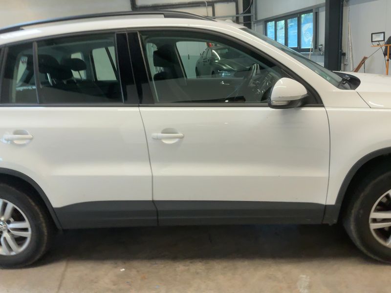 Volkswagen Tiguan 2.0 TDI Trend & Fun 4Motion BlueMotion Tech 2012 – снимка на щета 10