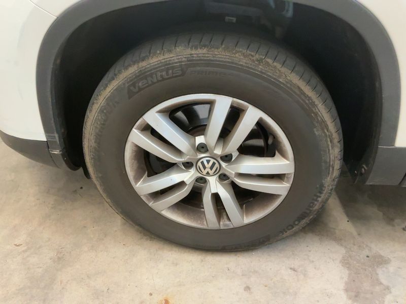 Volkswagen Tiguan 2.0 TDI Trend & Fun 4Motion BlueMotion Tech 2012 – снимка 3