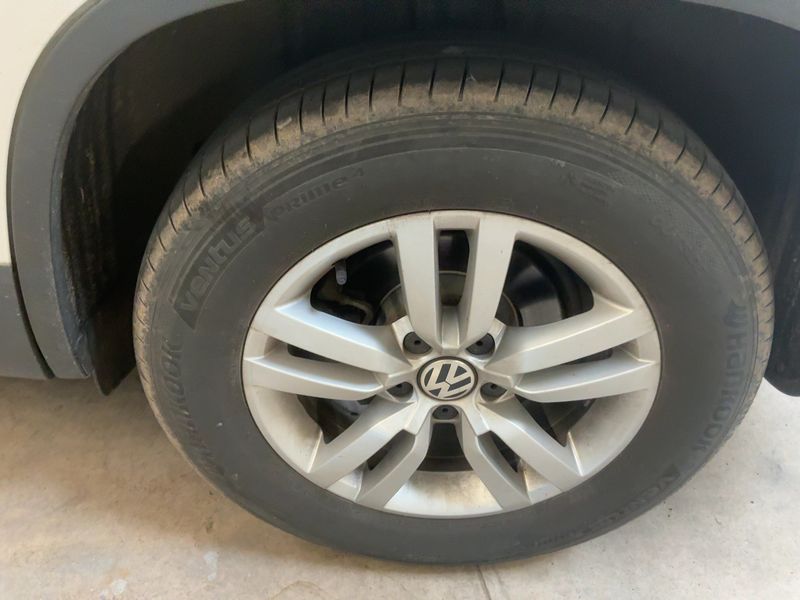 Volkswagen Tiguan 2.0 TDI Trend & Fun 4Motion BlueMotion Tech 2012 – снимка 5