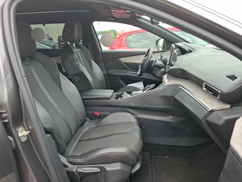 Peugeot 5008 1.2 PureTech GT 2021 – снимка 10