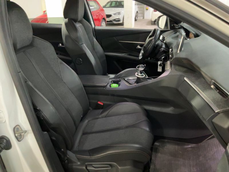 Peugeot 3008 1.5 Blue-HDi GT Line 2018 – снимка 16