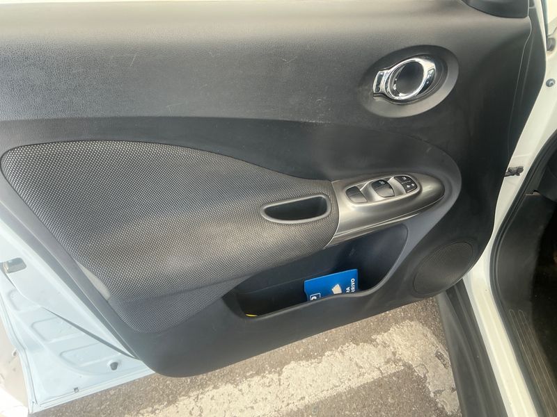 Nissan Juke 1.6 LPG Acenta 2013 – снимка 24
