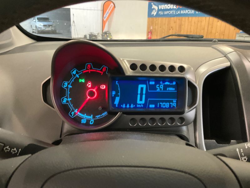 Chevrolet Aveo 1.3 Diesel LTZ 2011 – снимка 4