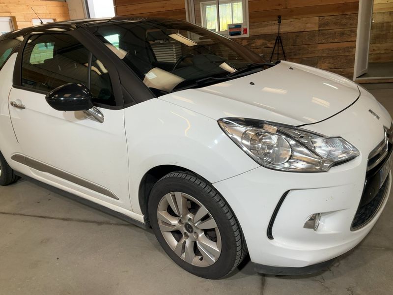Citroen DS3 1.2 e-VTi BeChic 2016 – снимка 12