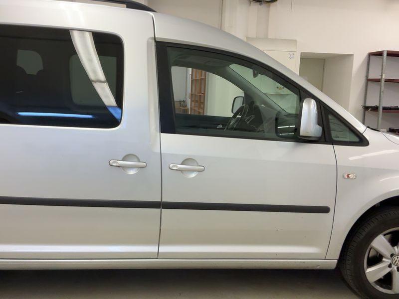 Volkswagen Caddy 1.6 TDI Maxi Comfortline 2012 – снимка на щета 10