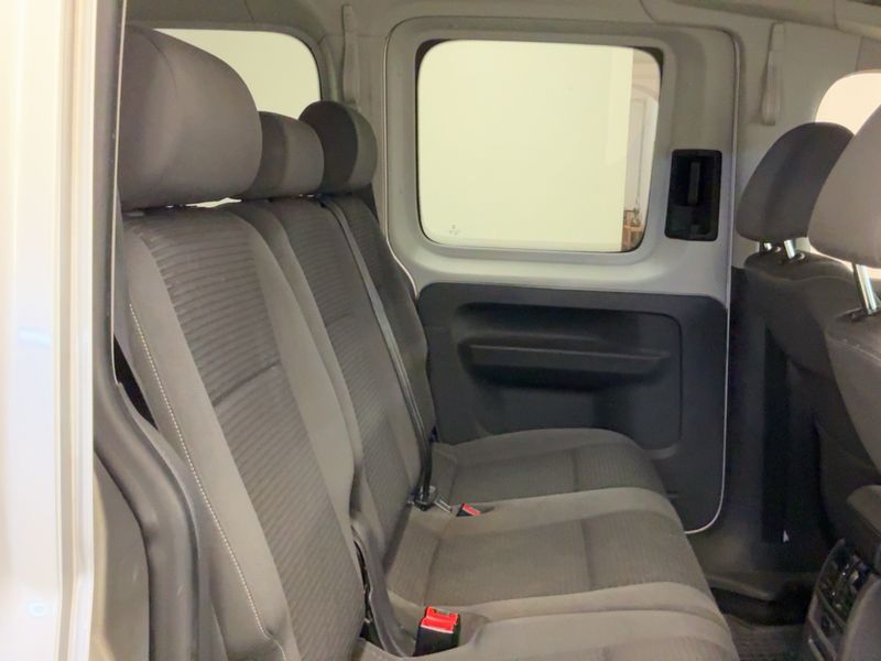 Volkswagen Caddy 1.6 TDI Maxi Comfortline 2012 – снимка 20