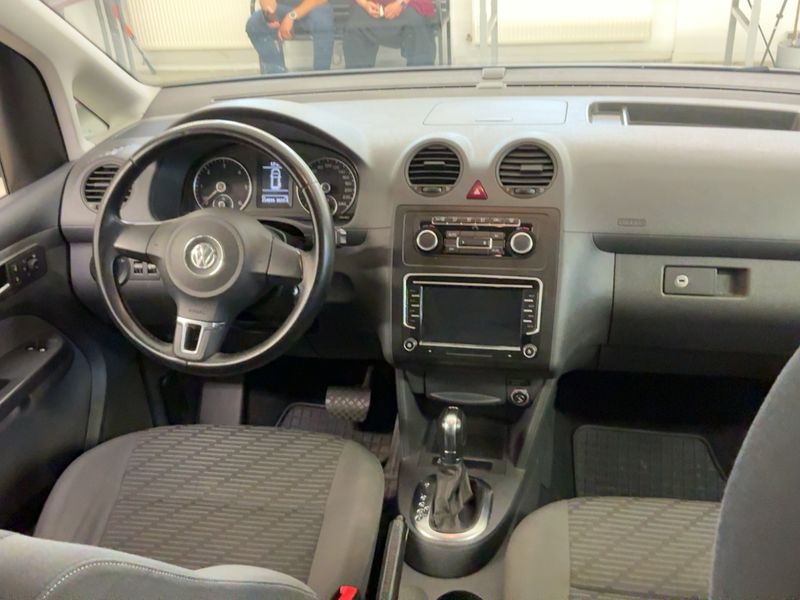 Volkswagen Caddy 1.6 TDI Maxi Comfortline 2012 – снимка 18