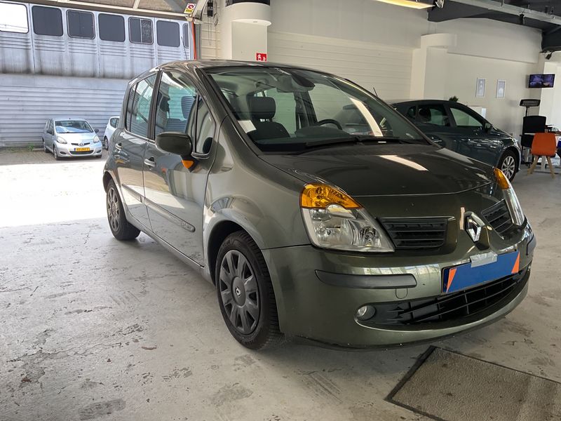 Renault Modus 1.6 Dynamique 2004 – снимка 5