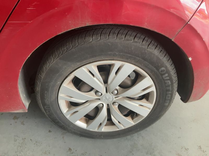 Peugeot 208 1.4 HDi Active 2012 – снимка 5