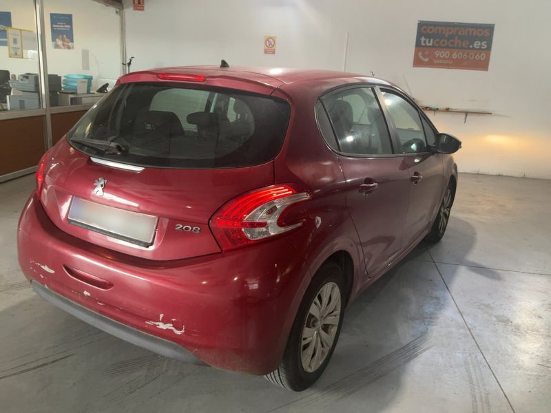 Peugeot 208 1.4 HDi Active 2012 – снимка 8