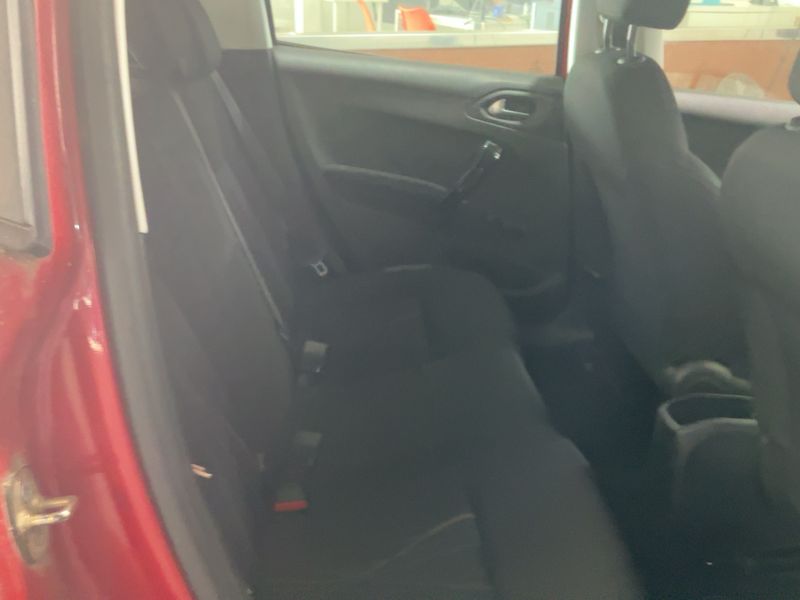 Peugeot 208 1.4 HDi Active 2012 – снимка 19