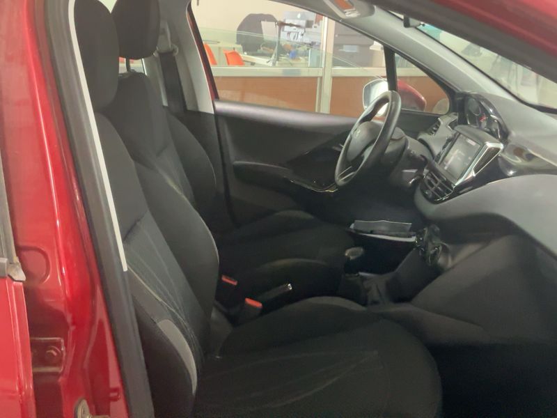 Peugeot 208 1.4 HDi Active 2012 – снимка 16