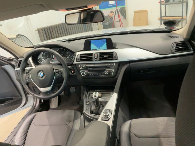 BMW 3er 316i 2012 – снимка 17