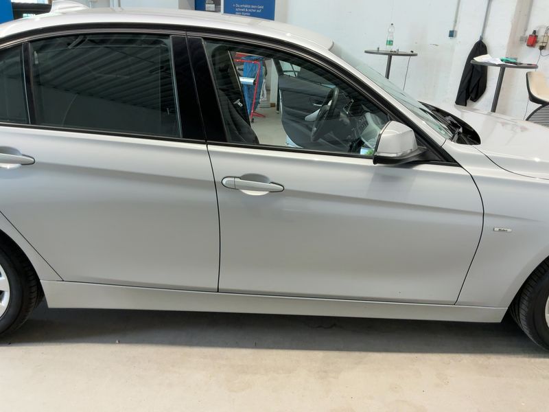 BMW 3er 316i 2012 – снимка 10