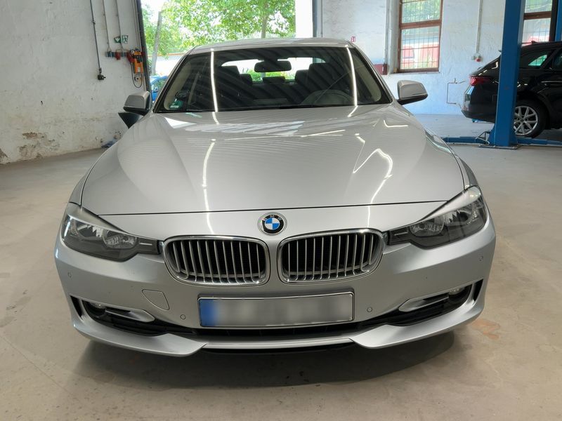 BMW 3er 316i 2012 – снимка 14