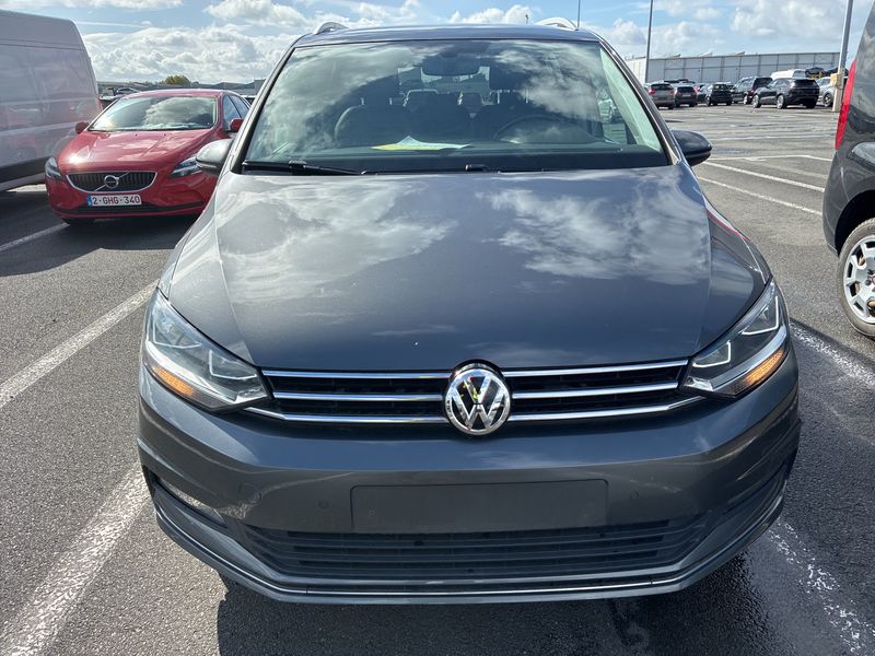 Volkswagen Touran 1.8 TSI Highline BlueMotion 2017 – снимка 7