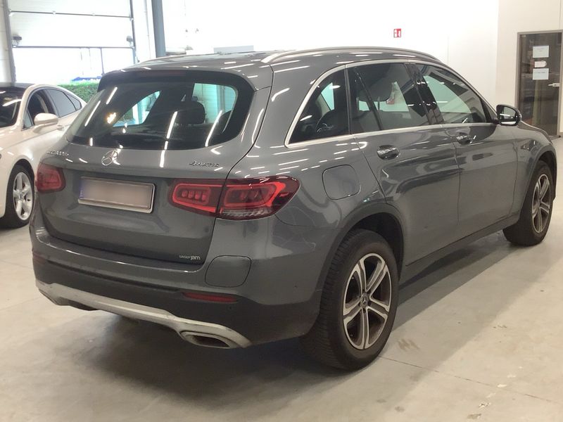 Mercedes-Benz GLC-Klasse GLC 300 de 4Matic 2020 – снимка 8