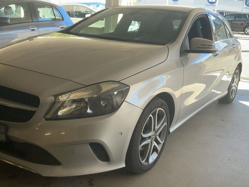 Mercedes-Benz A-Klasse A 180 CDI BlueEfficiency Style 2018 – снимка 2