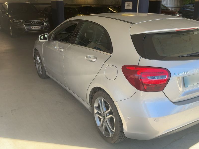 Mercedes-Benz A-Klasse A 180 CDI BlueEfficiency Style 2018 – снимка 6