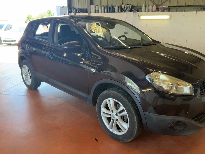 Nissan Qashqai 1.5 dCi Acenta 2010 – снимка 12
