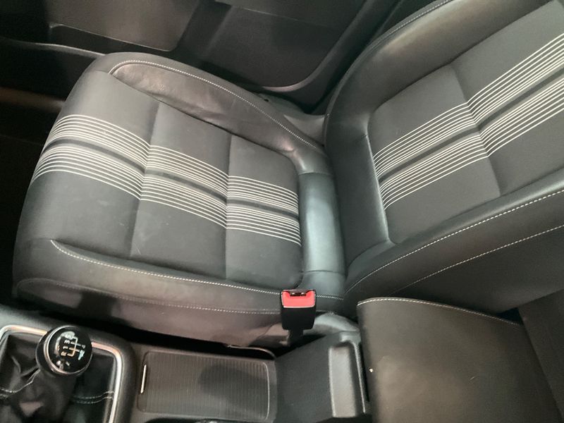 Volkswagen Golf VI Plus 1.2 TSI Match 2013 – снимка 27