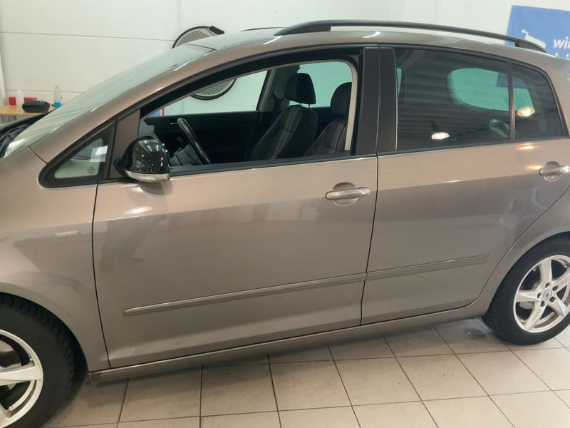 Volkswagen Golf VI Plus 1.2 TSI Match 2013 – снимка 4