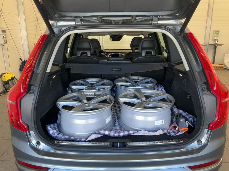 Volvo XC90 2.0 B5 Mild-Hybrid Momentum AWD 2020 – снимка 15