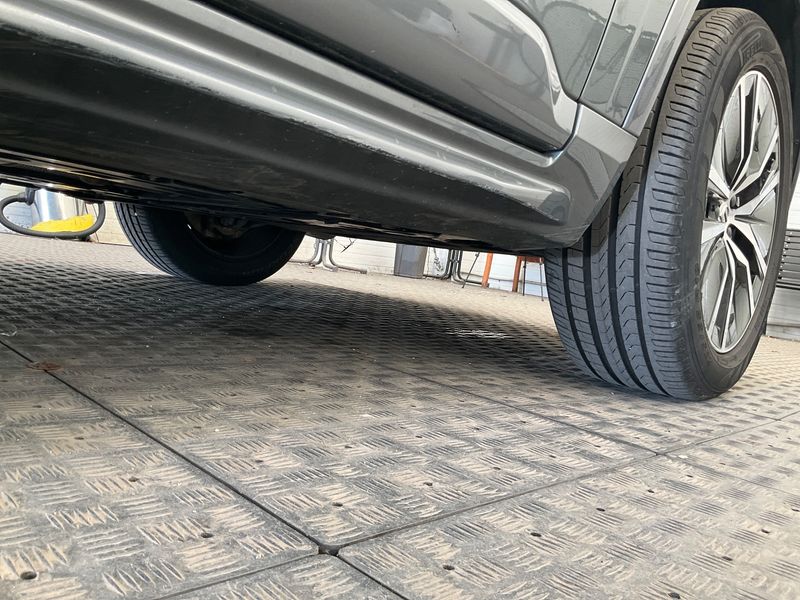 Volvo XC90 2.0 B5 Mild-Hybrid Momentum AWD 2020 – снимка 24