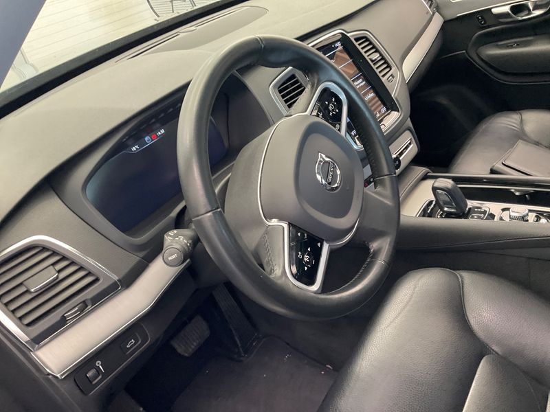 Volvo XC90 2.0 B5 Mild-Hybrid Momentum AWD 2020 – снимка 36