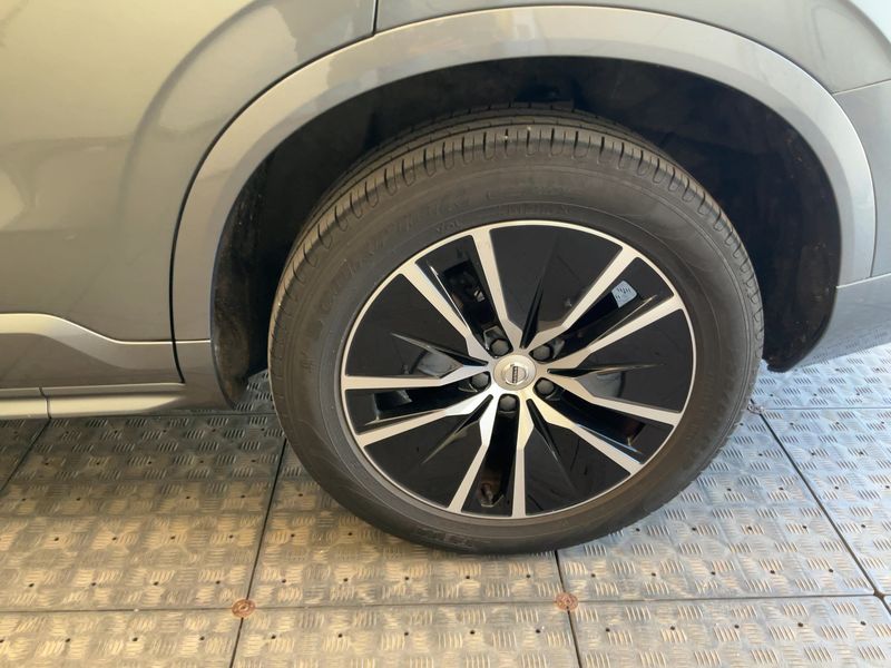 Volvo XC90 2.0 B5 Mild-Hybrid Momentum AWD 2020 – снимка 5