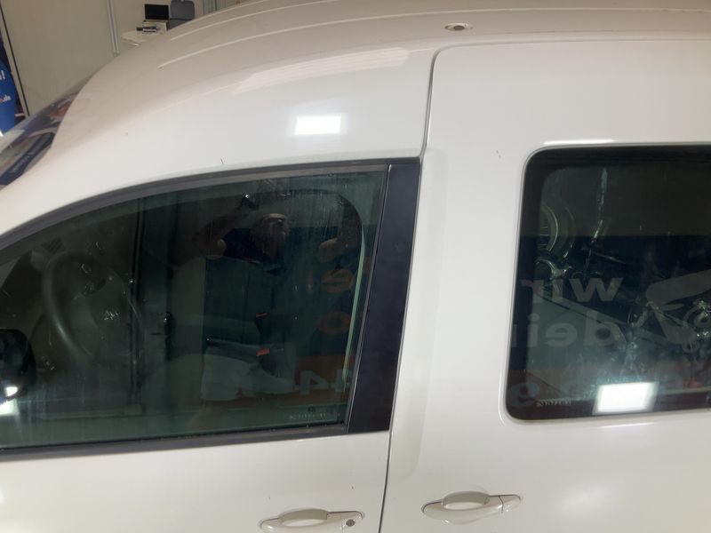 Volkswagen Caddy 1.6 TDI Trendline BlueMotion Tech 2014 – снимка 4