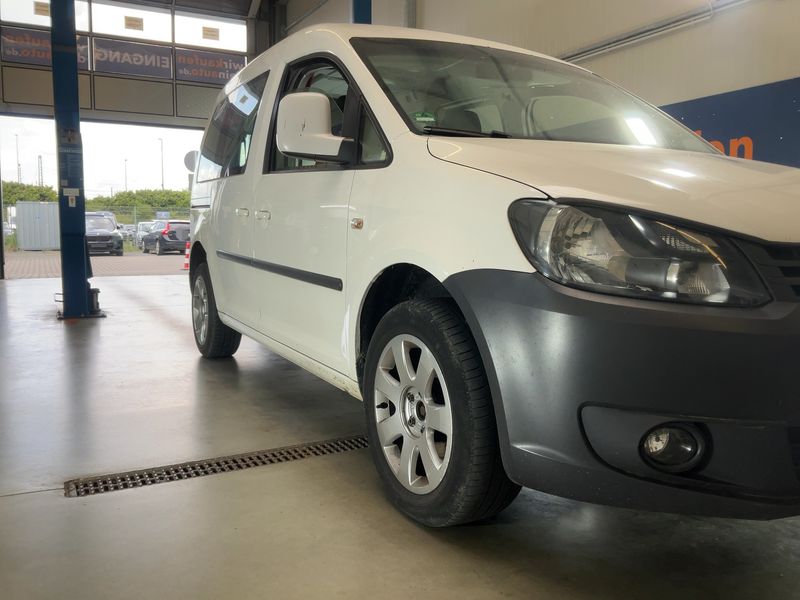 Volkswagen Caddy 1.6 TDI Trendline BlueMotion Tech 2014 – снимка 12